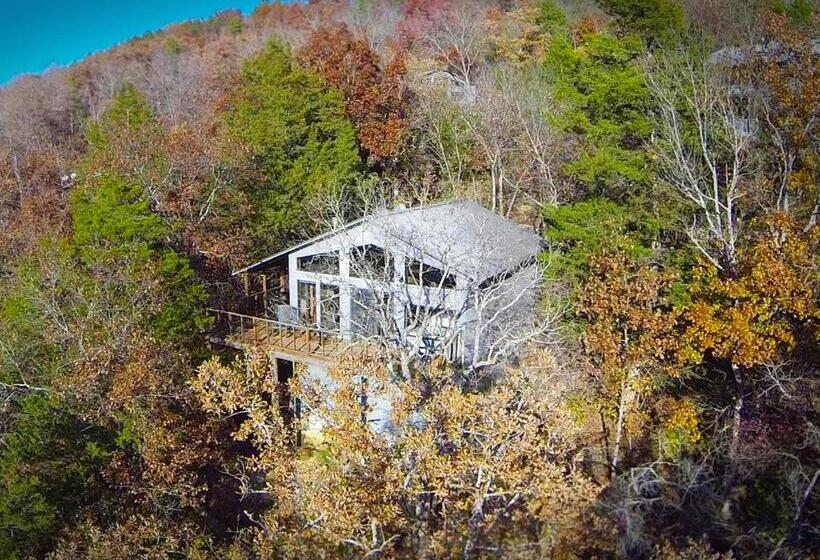בקתה, Beaver Lakefront Cabins   Couples Only Getaways