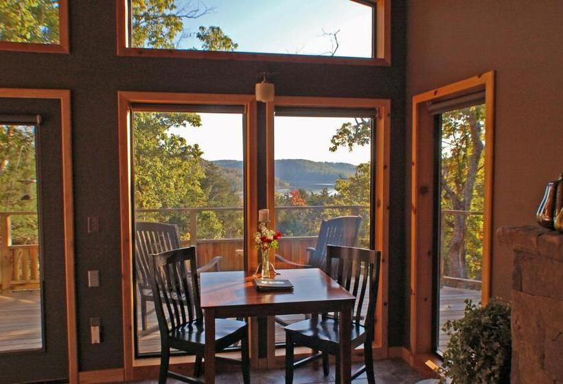 בקתה, Beaver Lakefront Cabins   Couples Only Getaways