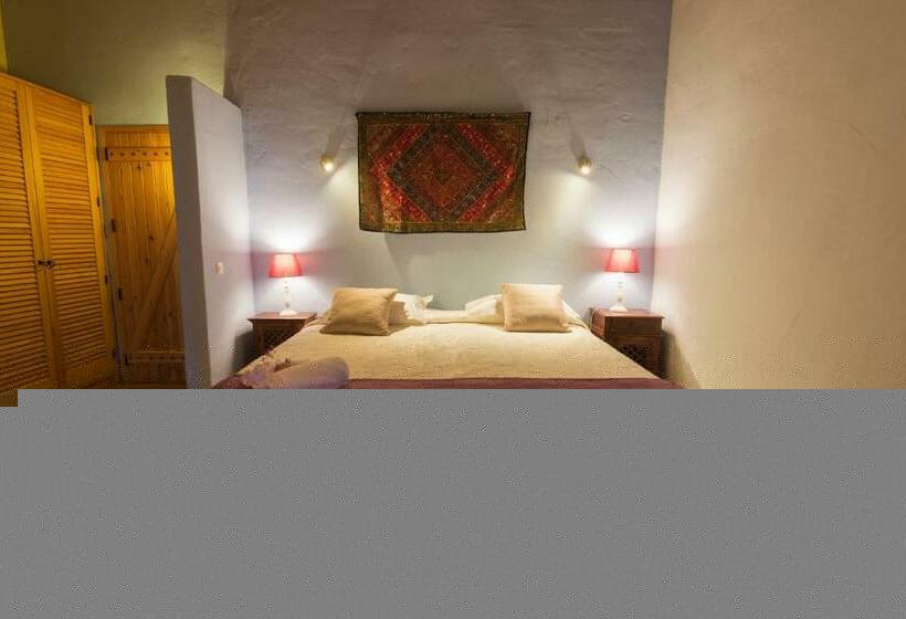 سوییت جونیور, Casa Vicentina