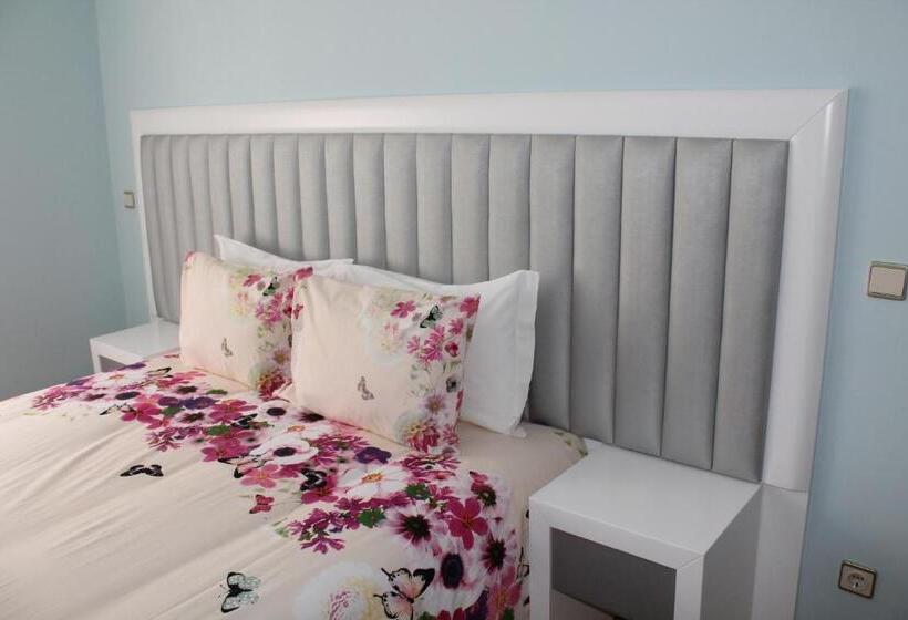 اتاق استاندارد با سرویس بهداشتی مشترک, Grande Oceano Guest House
