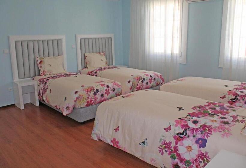اتاق خانوادگی, Grande Oceano Guest House