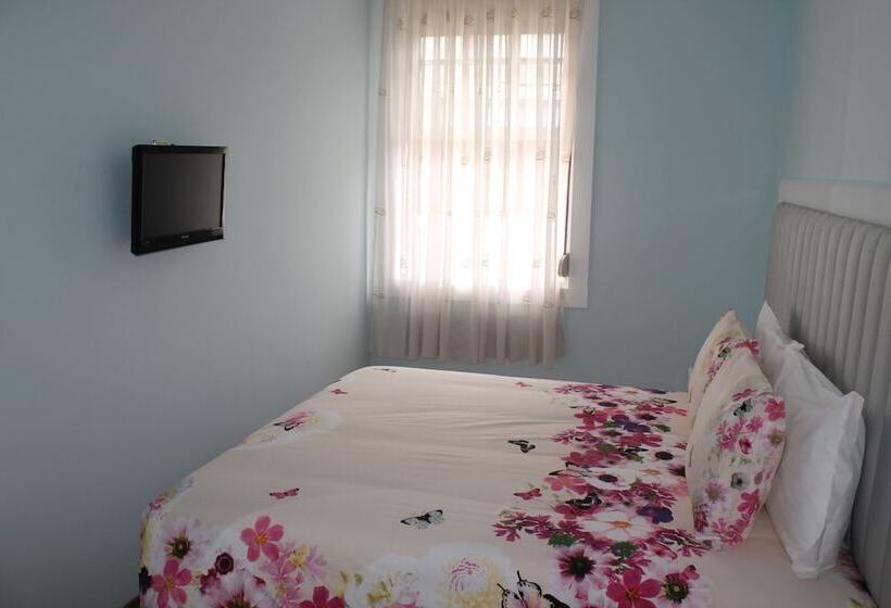 اتاق استاندارد با سرویس بهداشتی مشترک, Grande Oceano Guest House