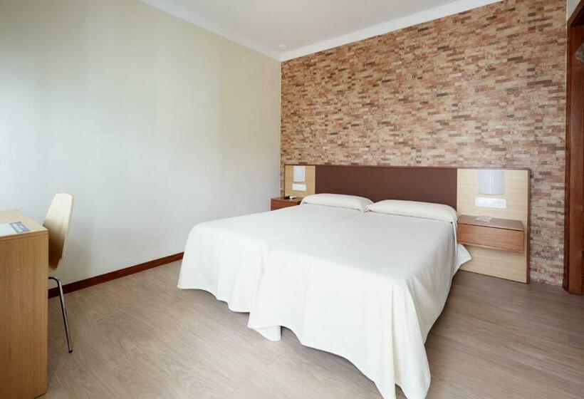 اتاق استاندارد, Hostal Campo Nuevo