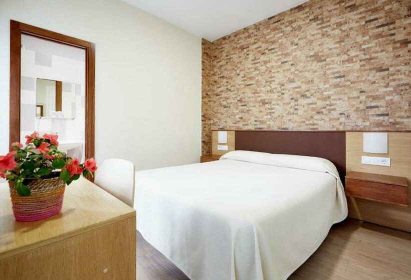 اتاق استاندارد, Hostal Campo Nuevo