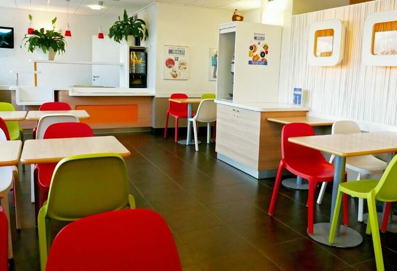 اتاق استاندارد سه نفره, Ibis Budget Honfleur Centre
