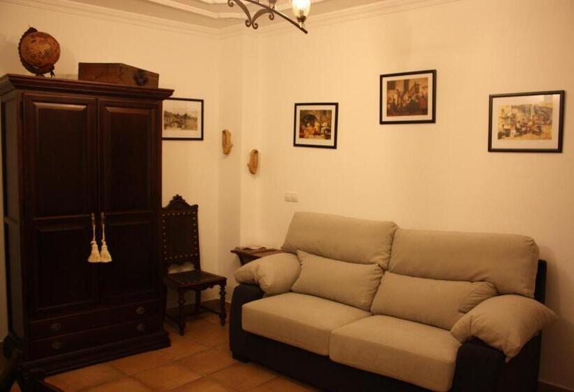 سوییت جونیور, La Posada Del Infante