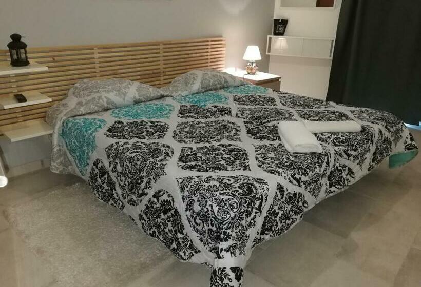 اتاق استاندارد, Lagos City Center Guest House & Hostel