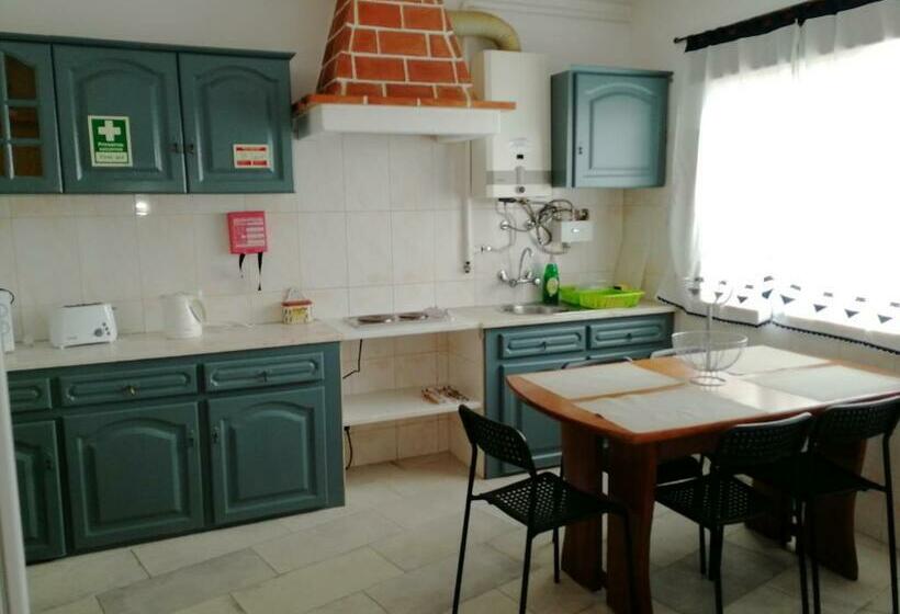 اتاق استاندارد, Lagos City Center Guest House & Hostel