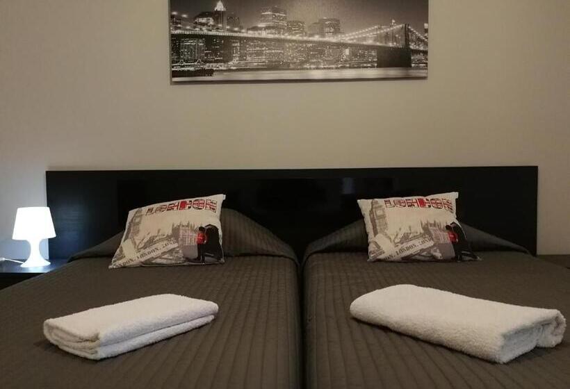 اتاق استاندارد, Lagos City Center Guest House & Hostel