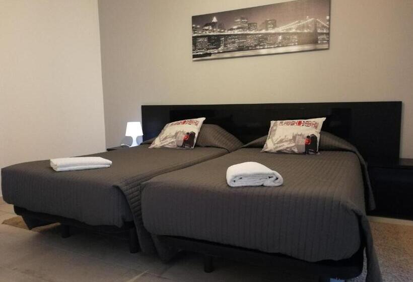 اتاق استاندارد, Lagos City Center Guest House & Hostel