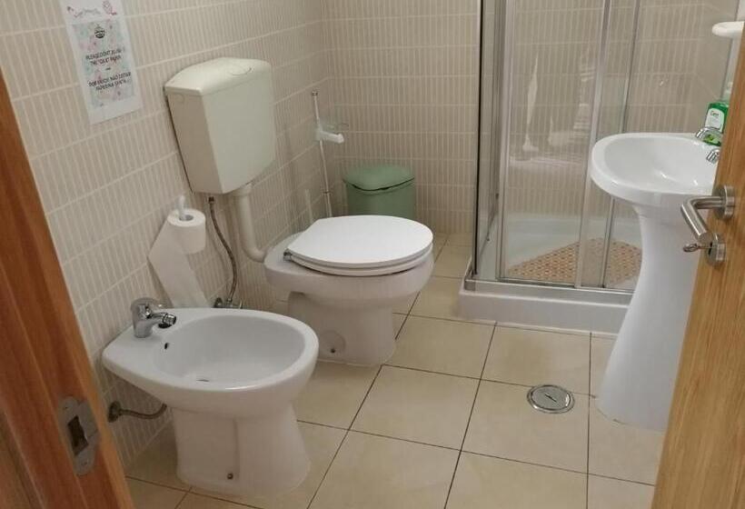 اتاق استاندارد, Lagos City Center Guest House & Hostel