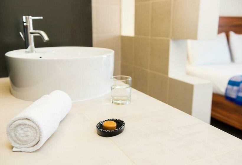 اتاق استاندارد, Onomo Hotel Lomé