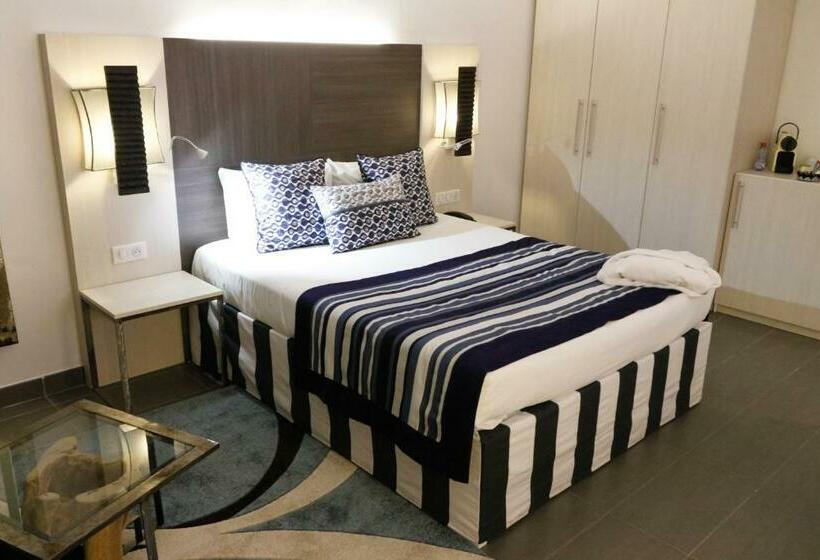سوییت جونیور, Onomo Hotel Lomé