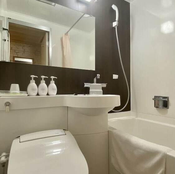 اتاق لوکس, Select Inn Isehara