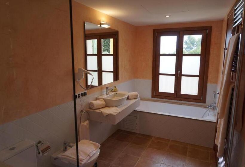 سوئیت جونیور با تراس, Finca Son Ametler