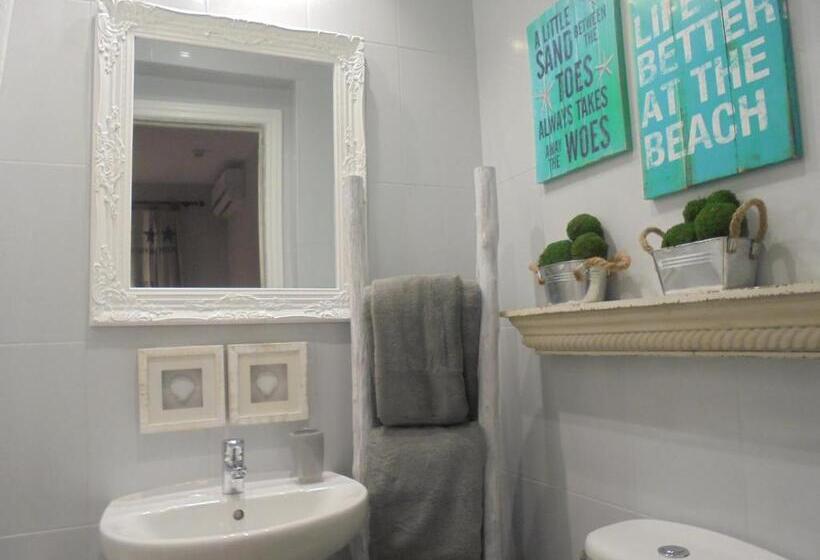 اتاق لوکس, Tak Boutique Old Town