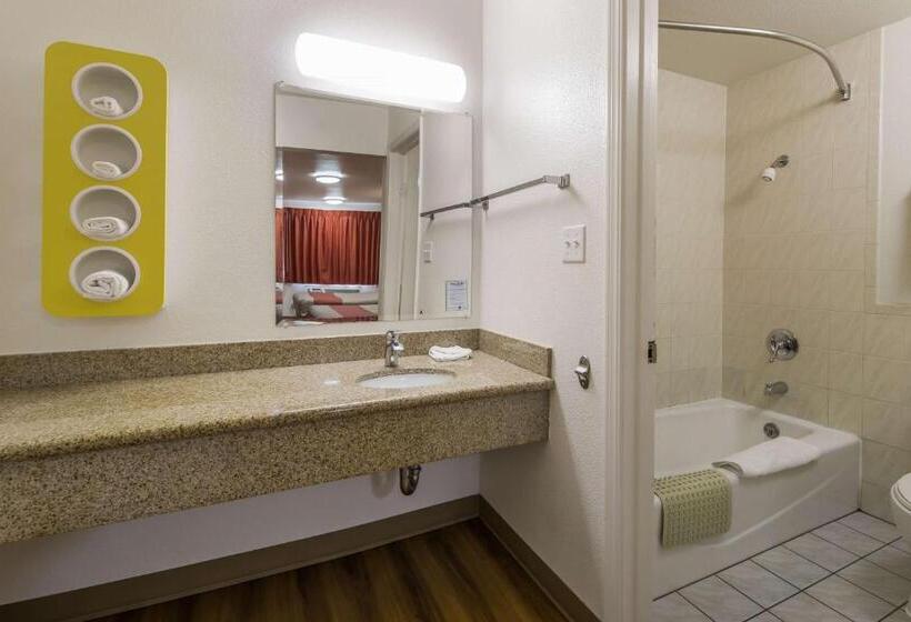 اتاق استاندارد, Motel 6 Concord, Ca