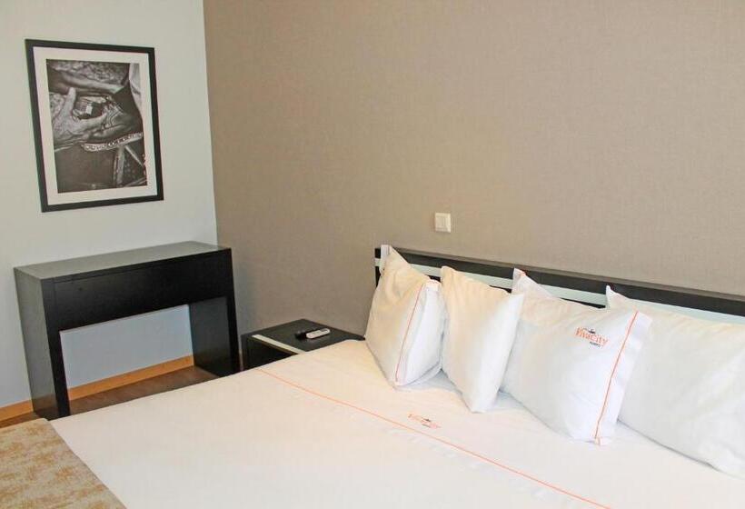 Superior Room with Balcony, Vivacity Porto