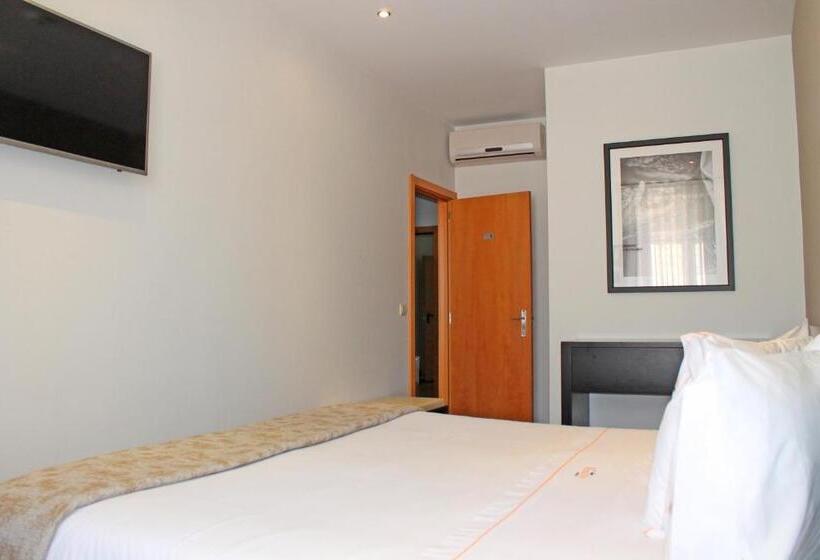 Standard Room, Vivacity Porto