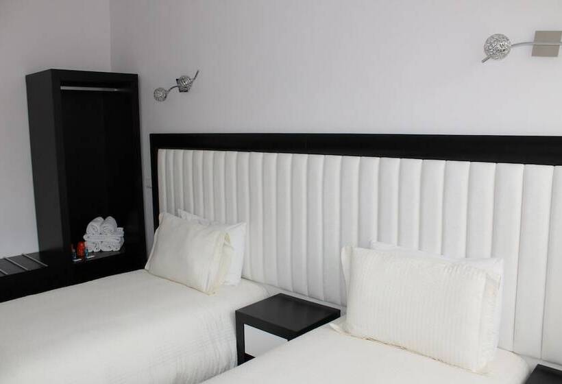 2 Bedroom Apartment, Vivacity Porto