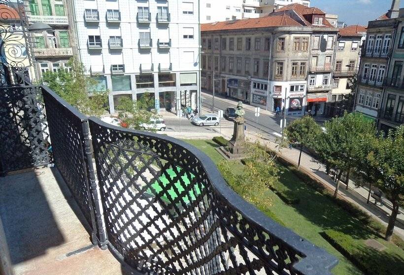 اتاق استاندارد با بالکن, Vivacity Porto