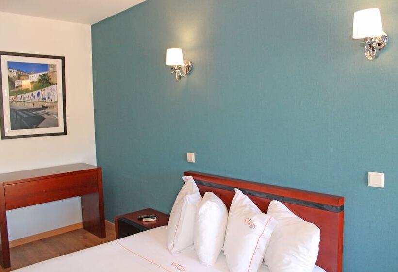 Superior Room with Balcony, Vivacity Porto