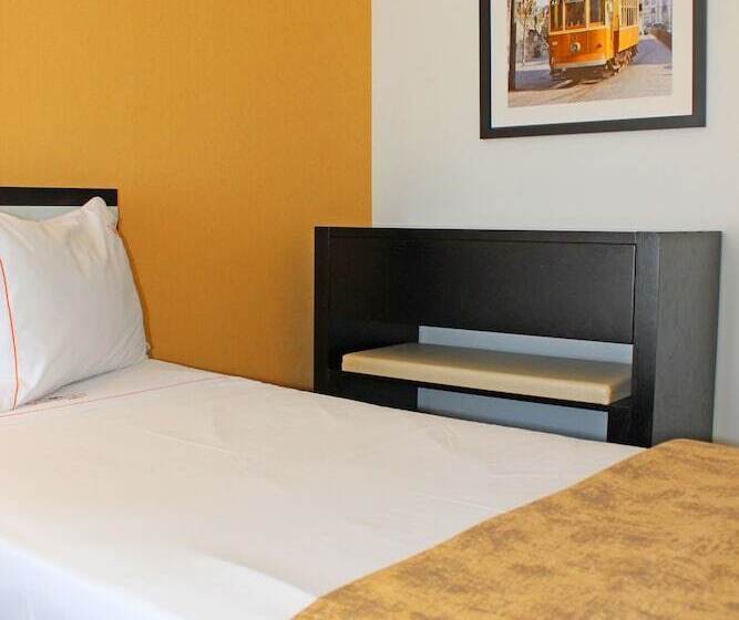 Standard Room, Vivacity Porto