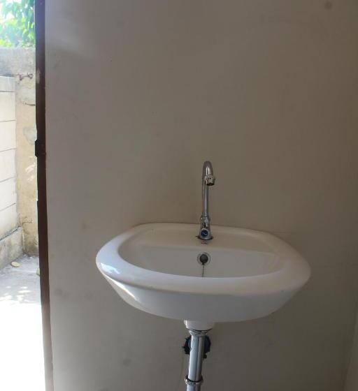 اتاق اکونومی, Wl Guesthouse