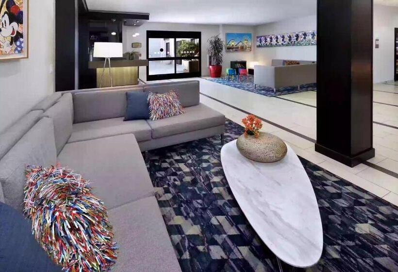 اتاق اجرایی, Beautiful Unit At The Heart Of Disneyland Ca