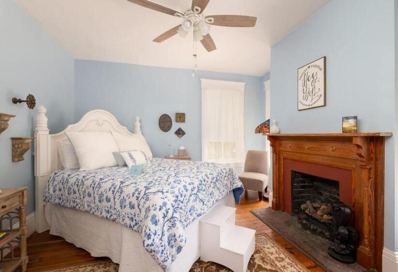 اتاق استاندارد, Savannah Suite