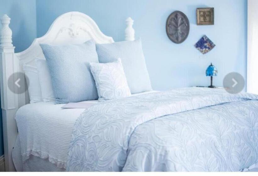 اتاق استاندارد, Savannah Suite