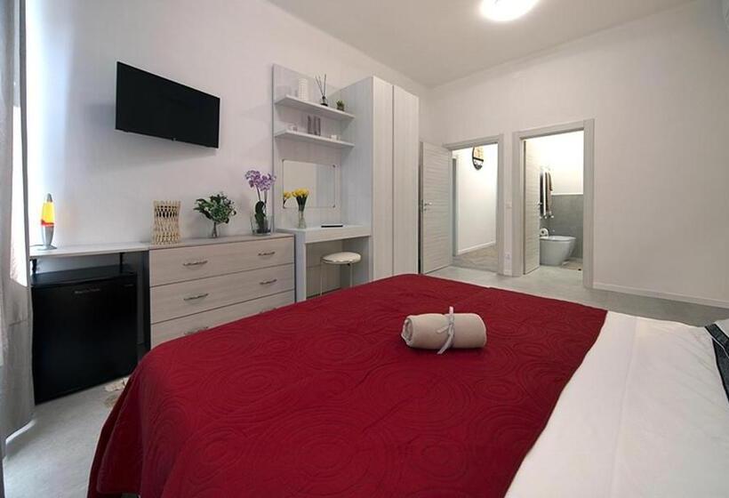 اتاق استاندارد با وان آب گرم, Triumvirato Rooms