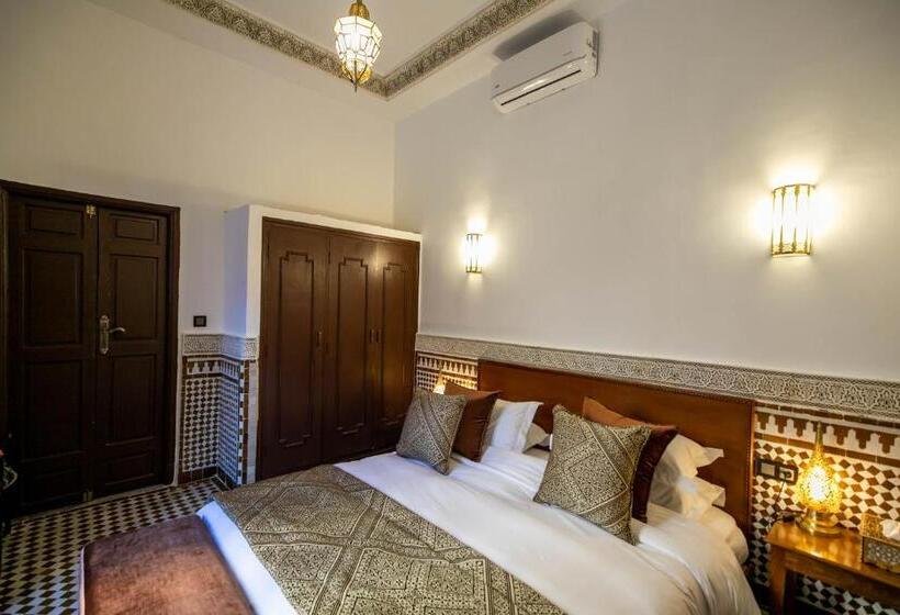 اتاق استاندارد با چشم‌انداز استخر, Riad Fes Ziyat & Spa