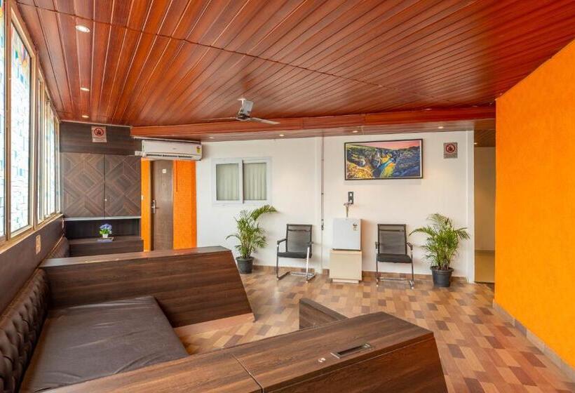1 Bedroom Penthouse Apartment, Seasons Suites   Koramangala