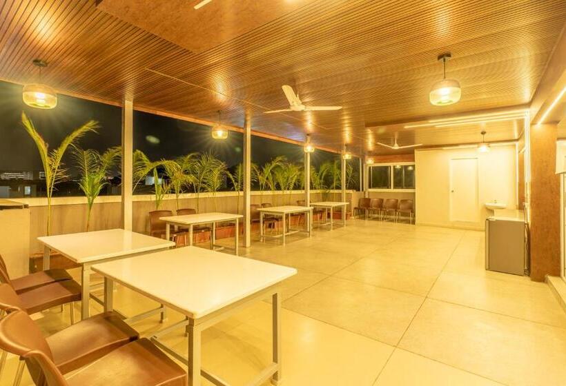 خانه 1 خوابه, Seasons Suites   Koramangala