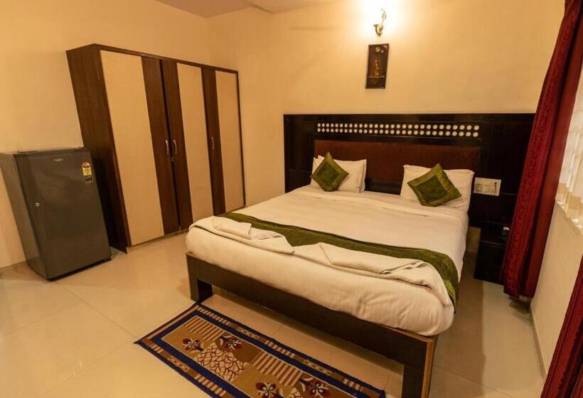 آپارتمان سوپریور 1 خوابه, Seasons Suites   Koramangala