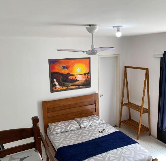 اتاق استاندارد چهار تخته, Aloha Suites