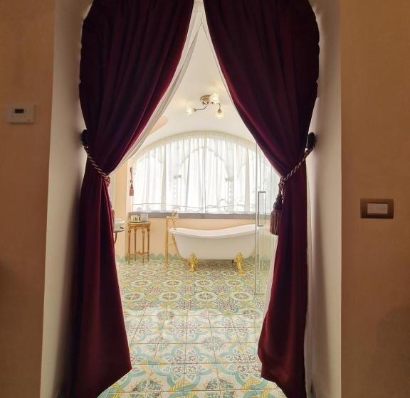 اتاق استاندارد با چشم‌انداز دریا, Villa Barluzzi