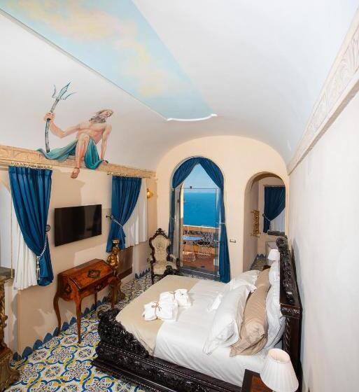 اتاق لوکس با بالکن و چشم‌انداز دریا, Villa Barluzzi