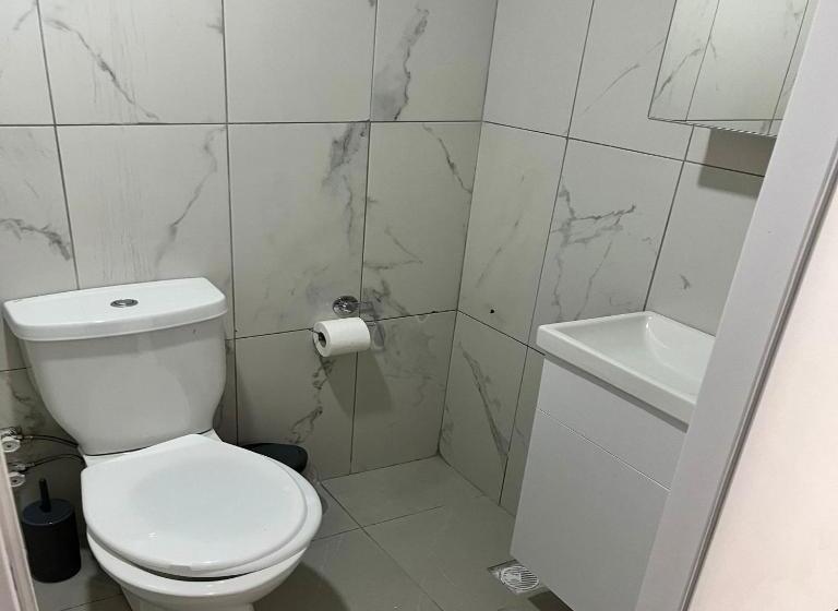 اتاق استاندارد یک نفره, Grand Whi̇te Sui̇t Otel