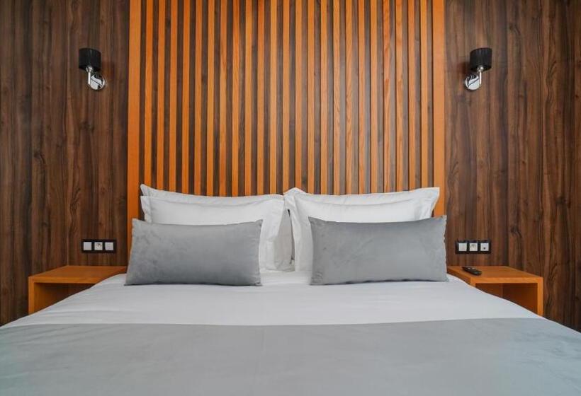 اتاق استاندارد با بالکن, Razane Hôtel