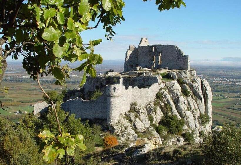 استودیوی استاندارد, Le Relais De Crussol