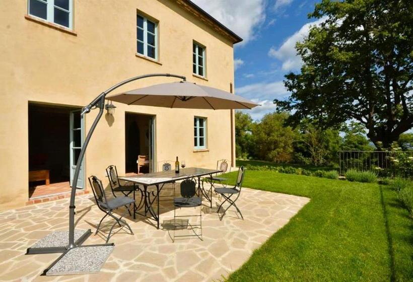 آپارتمان 3 خوابه, Luxury Resort With Swimming Pool In The Tuscan Countryside, Apartments With Private Outdoor Area Wit
