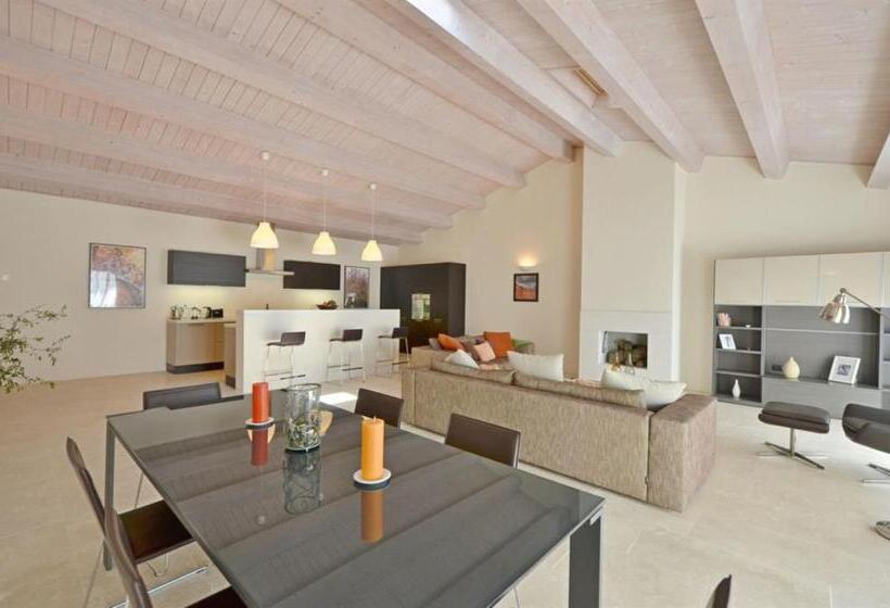 ویلای 3 خوابه, Luxury Resort With Swimming Pool In The Tuscan Countryside, Villas On The Ground Floor With Private