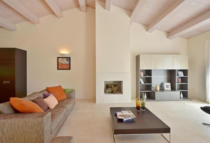 ویلای 3 خوابه, Luxury Resort With Swimming Pool In The Tuscan Countryside, Villas On The Ground Floor With Private
