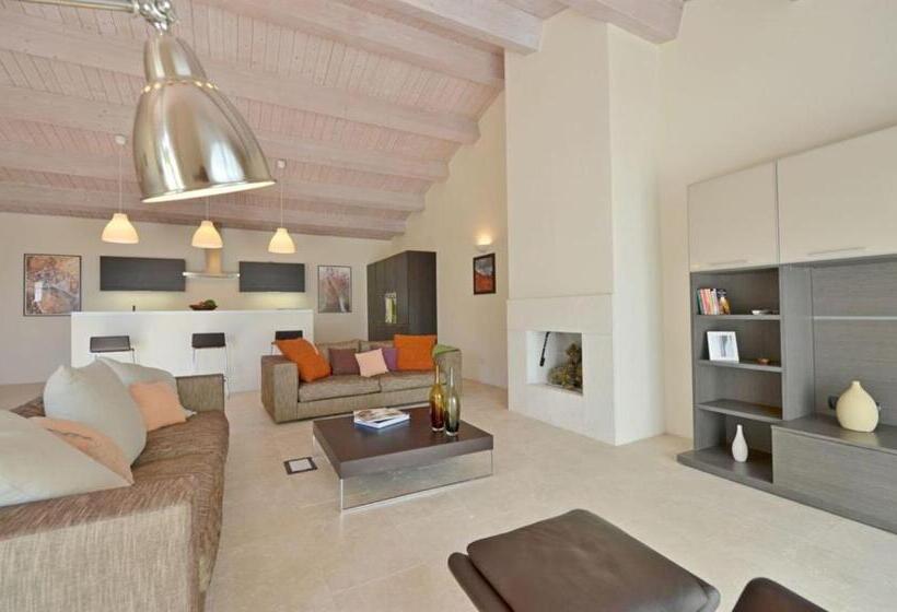 ویلای 3 خوابه, Luxury Resort With Swimming Pool In The Tuscan Countryside, Villas On The Ground Floor With Private