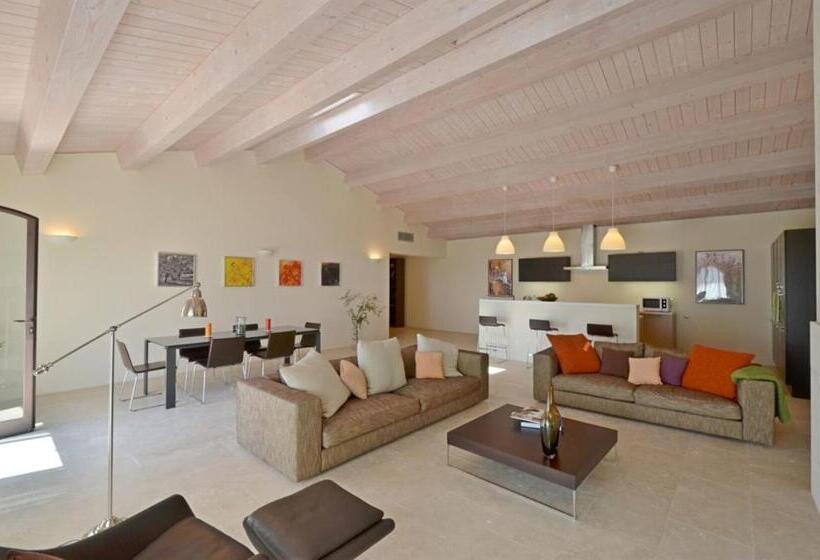ویلای 3 خوابه, Luxury Resort With Swimming Pool In The Tuscan Countryside, Villas On The Ground Floor With Private