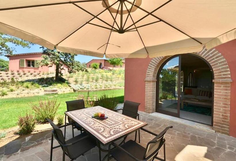 ویلای 2 خوابه, Luxury Resort With Swimming Pool In The Tuscan Countryside, Villas On The Ground Floor With Private