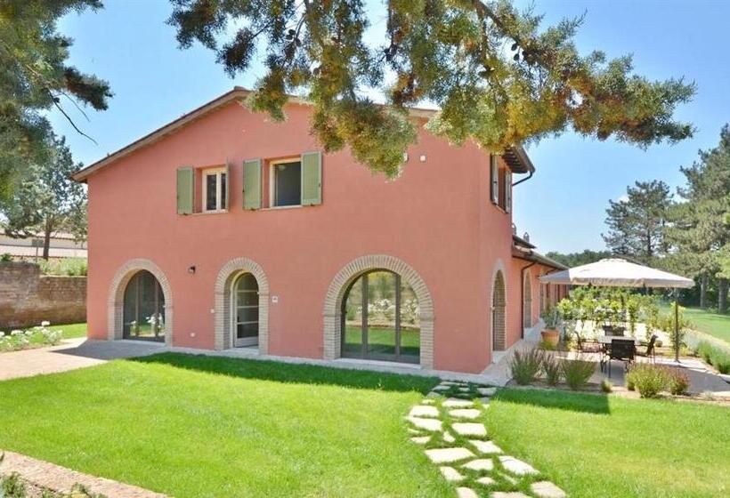 ویلای 2 خوابه, Luxury Resort With Swimming Pool In The Tuscan Countryside, Villas On The Ground Floor With Private