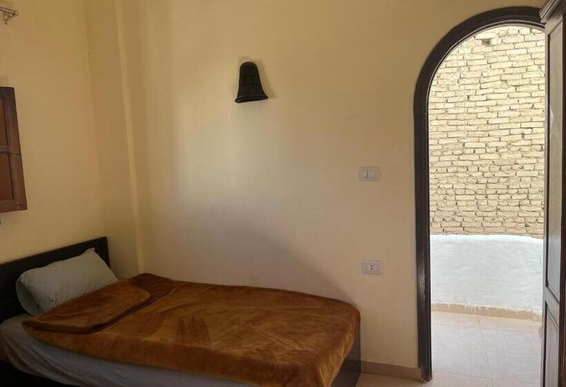آپارتمان 1 خوابه, Malaz Motel